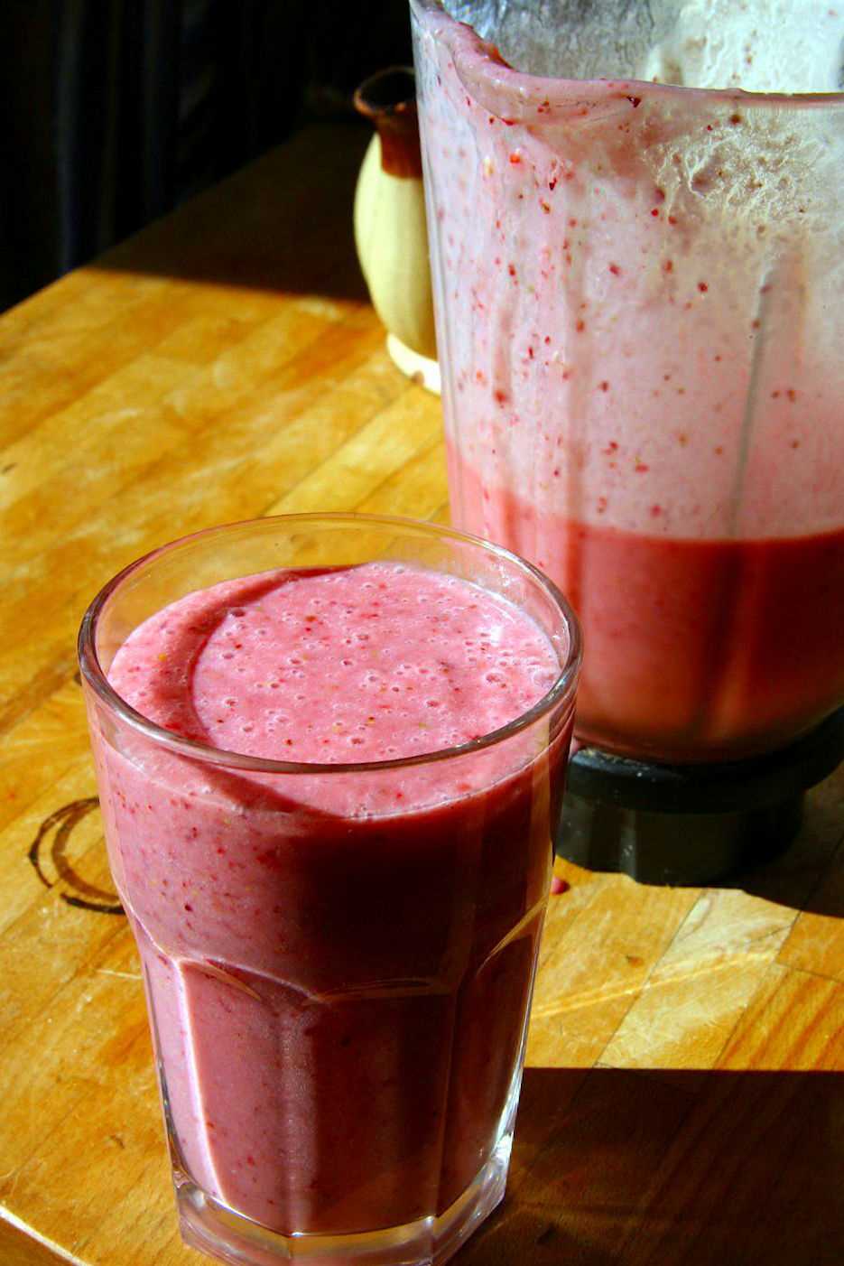 How To Make A Healthy Smoothie By Dr L Lee Coyne